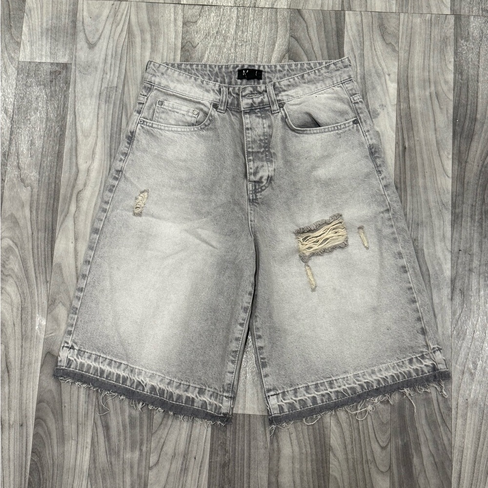 Boohoo Mens Light Gray Ripped Denim Shorts